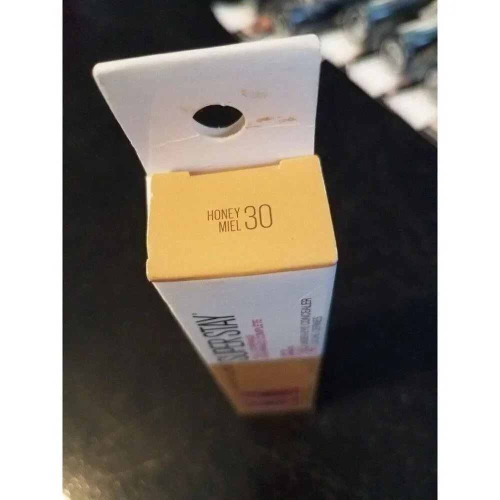 #30 Honey Maybelline Super Stay Full Coverage Long Lasting Under-Eye Concealer